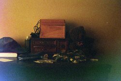 Int. my dresser